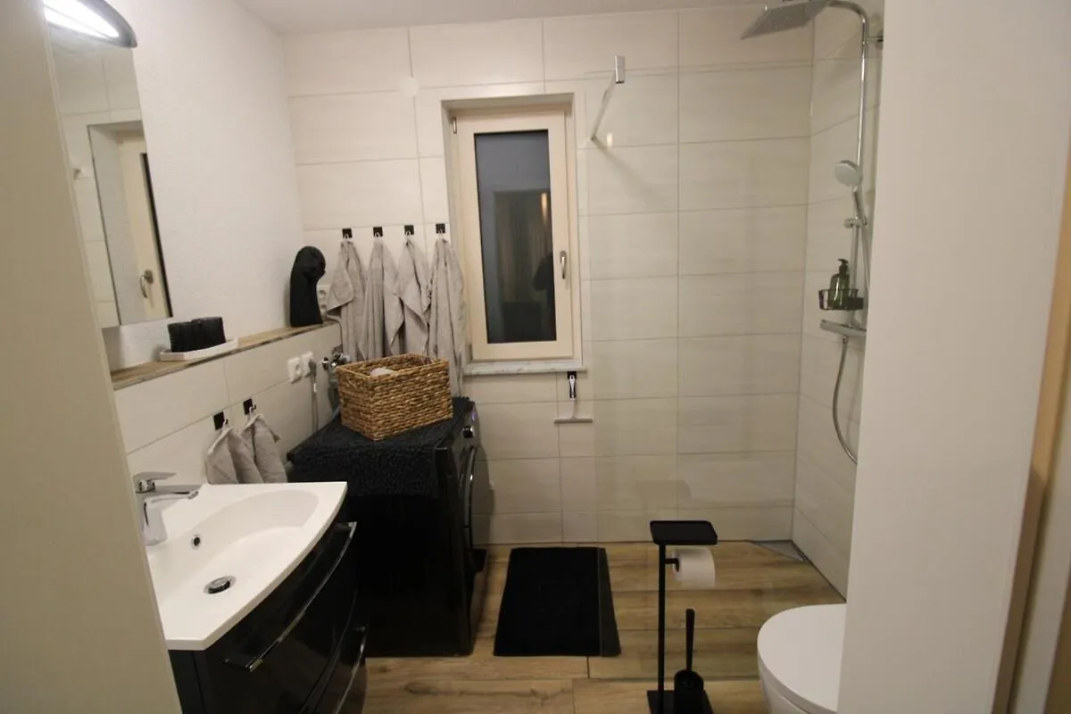 Apartment Grey Am See Mit Zugang Zeuthen