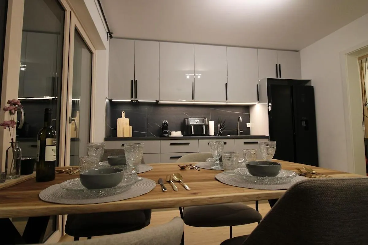 Apartment Grey Am See Mit Zugang Zeuthen